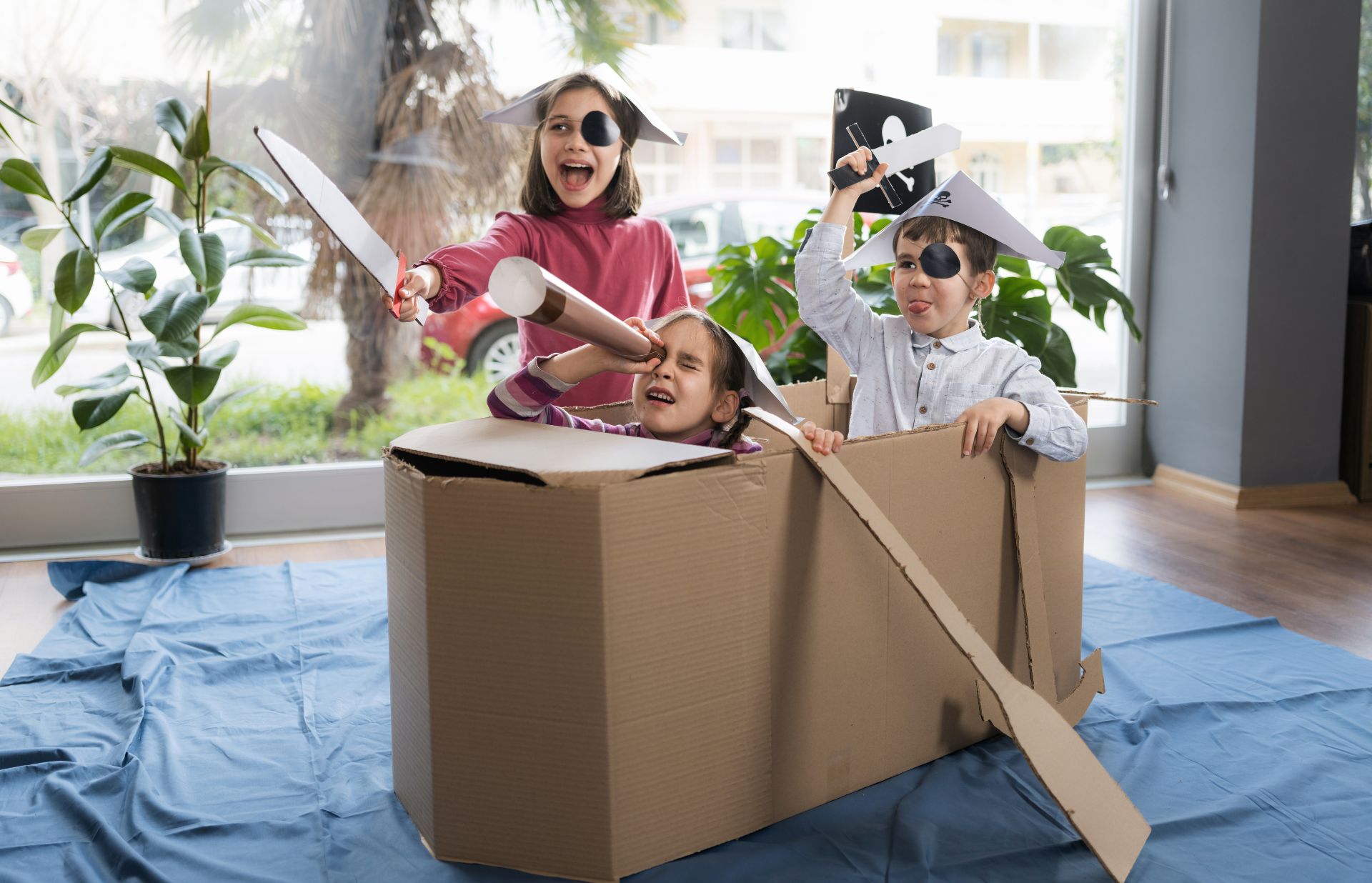 3 children playing together